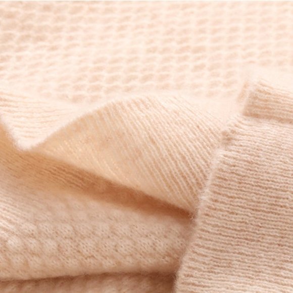 Light Luxury - Women's Half Turtleneck Cashmere Sweater - Picture 9 of 10